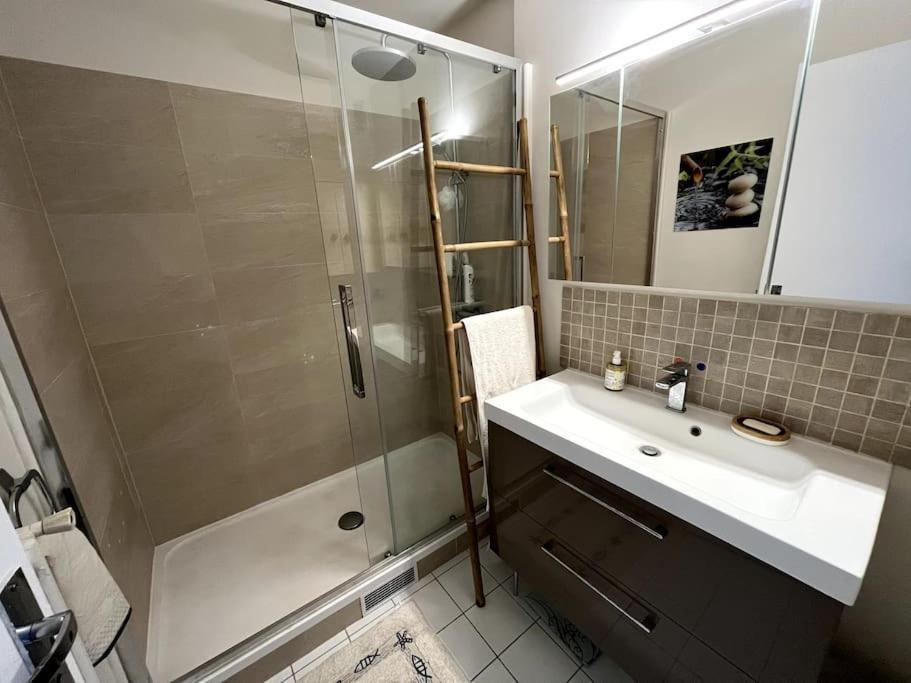 Superbe Appartement Avec Belle Vue Jardin Paříž Exteriér fotografie