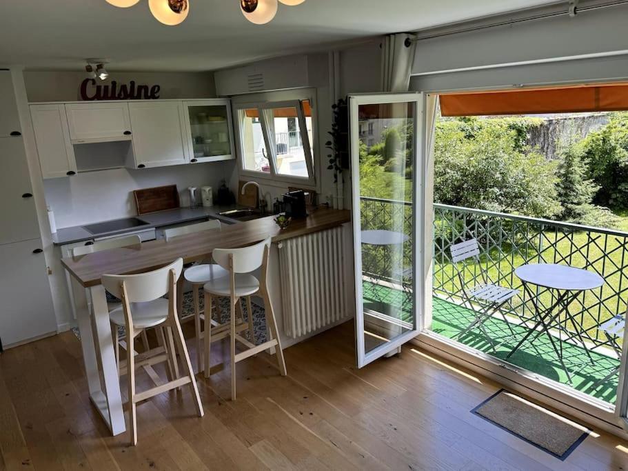 Superbe Appartement Avec Belle Vue Jardin Paříž Exteriér fotografie